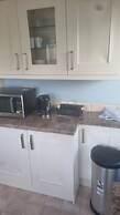 Charming Home in Huddersfield w/ Parking Petsok