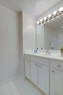 Amazing Apt in Ballston With Gym