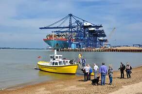 Felixstowe Beach Holiday Park Caravan