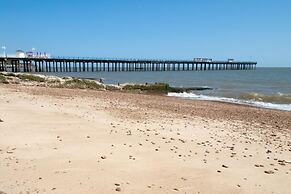 Felixstowe Beach Holiday Park Caravan