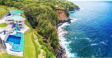 Waterfalling Estate in Ninole