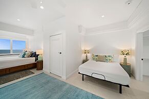 Waterfalling Estate in Ninole