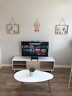 Central Trafford Apartment Free Parking