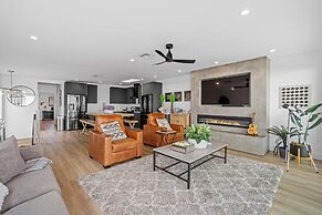 Carlsbad Beachfront Home W Hot tub