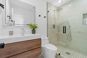 Carlsbad Beachfront Home W Hot tub