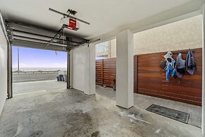 Carlsbad Beachfront Home W Hot tub