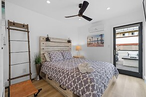 Carlsbad Beachfront Home W Hot tub