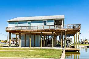 Boats Fishing and Exquisite Decor