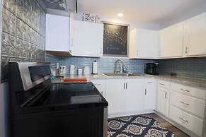 One-of-a-kind Home Near Moody Gardens