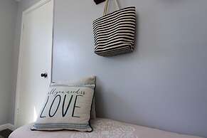 One-of-a-kind Home Near Moody Gardens