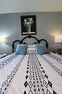 One-of-a-kind Home Near Moody Gardens