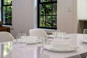 Group Getaway, Modern Cabins Sleep 16, Gatlinburg