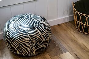 Group Getaway, Modern Cabins Sleep 16, Gatlinburg