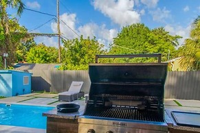 Modern Lux Home 3BR 2BA With Heated Pool