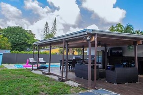 Modern Lux Home 3BR 2BA With Heated Pool