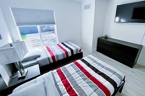 Modern Lux Home 3BR 2BA With Heated Pool