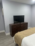 Relaxing 4BR 2BA Home With Wifi and Private Pool in Fabulous Fort Laud