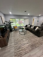 Relaxing 4BR 2BA Home With Wifi and Private Pool in Fabulous Fort Laud