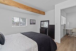 Dreamy 4BR Getaway w Private Pool Luxe Patio in Miramar