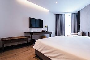 Apec Mandala Cham Bay Hotels & Resorts