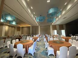 Apec Mandala Cham Bay Hotels & Resorts