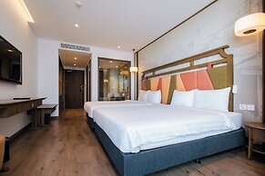 Apec Continental Cham