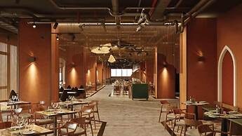 Apec Continental Cham