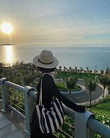 CONDOTEL CHAM BAY LUXURY