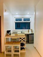 Edificio La Esquina Cesar Mariscos