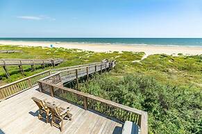 Superb Home With Private Walkover to Beach