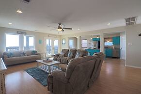 Superb Home With Private Walkover to Beach