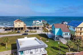 Unforgettable Vacation Getaway in Treasure Island