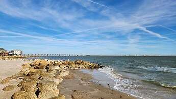 Unforgettable Vacation Getaway in Treasure Island