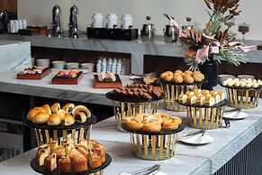 SHENZHENWANXIANGQINGHUAJIUDIAN