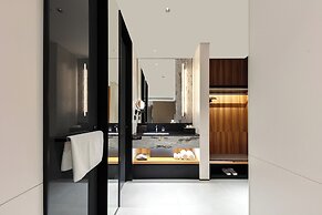 SHENZHENWANXIANGQINGHUAJIUDIAN