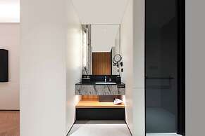 SHENZHENWANXIANGQINGHUAJIUDIAN