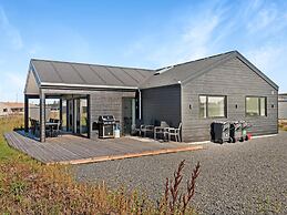 Holiday Home, 950m From sea