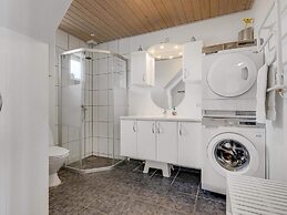 5 Star Holiday Home in Lokken