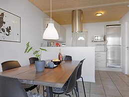 5 Star Holiday Home in Lokken