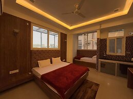 Shree Radha Residency-near ISKCON Temple