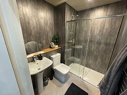 Headrow Apartments The Lounge