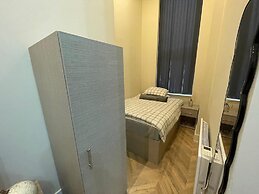 Headrow Apartments The Lounge