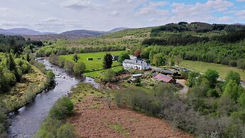 Highland Haven Retreat in Garve