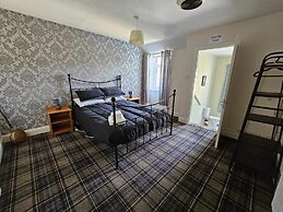 Highland Haven Apartment in Garve