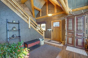 'black Bear Cabin' Near Skiing & Hiking!