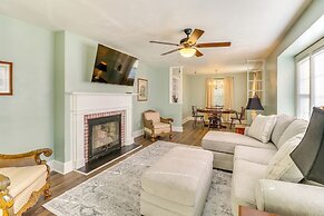 Walk to Chowan University: Dog-friendly Retreat