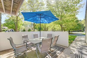 1 Mi to Beach: Condo w/ Bicycles in Spring Lake!