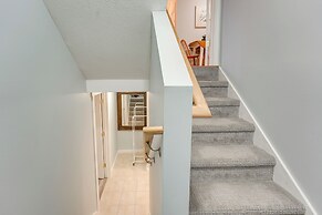 1 Mi to Beach: Condo w/ Bicycles in Spring Lake!