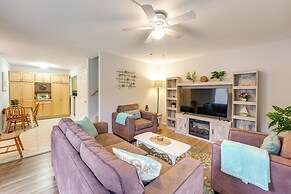 1 Mi to Beach: Condo w/ Bicycles in Spring Lake!