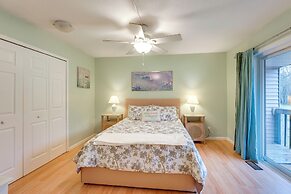 1 Mi to Beach: Condo w/ Bicycles in Spring Lake!